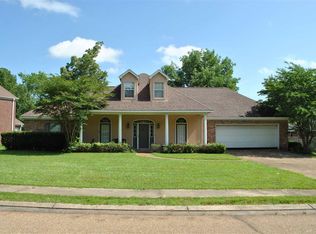 502 Bristol Way, Brandon, MS 39047