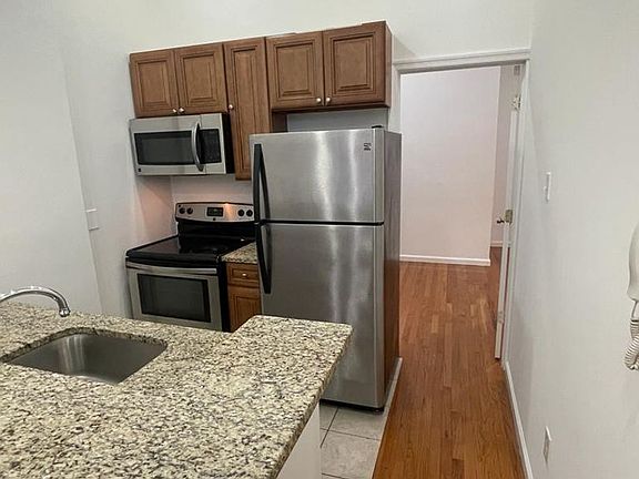 2nd image of 1932 N 7th St #0