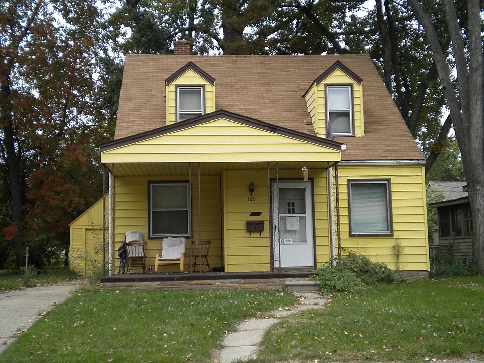 1st image of 125 N Gainsborough Ave
