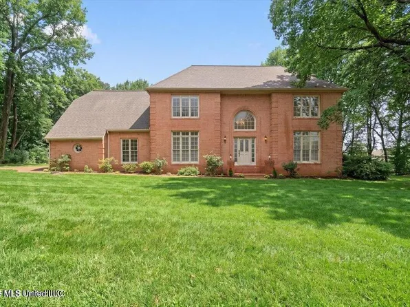 6965 Fox Chase Dr, Southaven, MS 38671