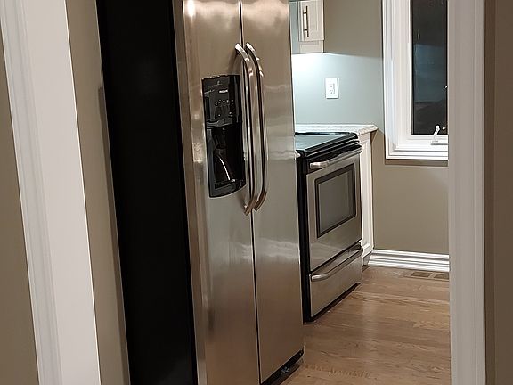 4th image of 451 White Arctic Ave