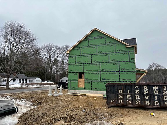 4th image of 105 Sewalls Falls Road