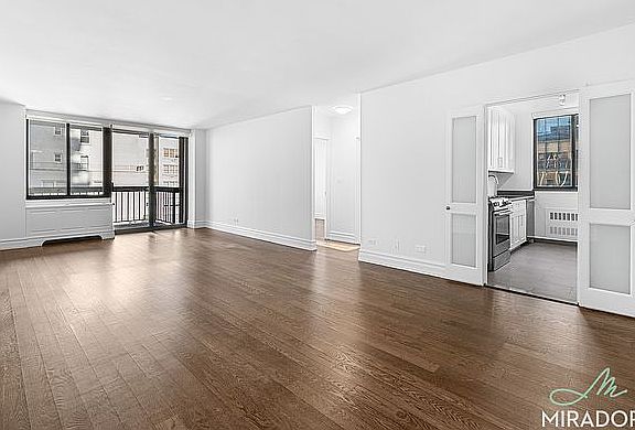 3rd image of 145 W 67th St APT 27D