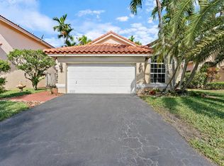 6850 NW 29th Ct, Margate, FL 33063