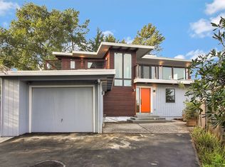 190 Wilshire Ct, San Carlos, CA 94070