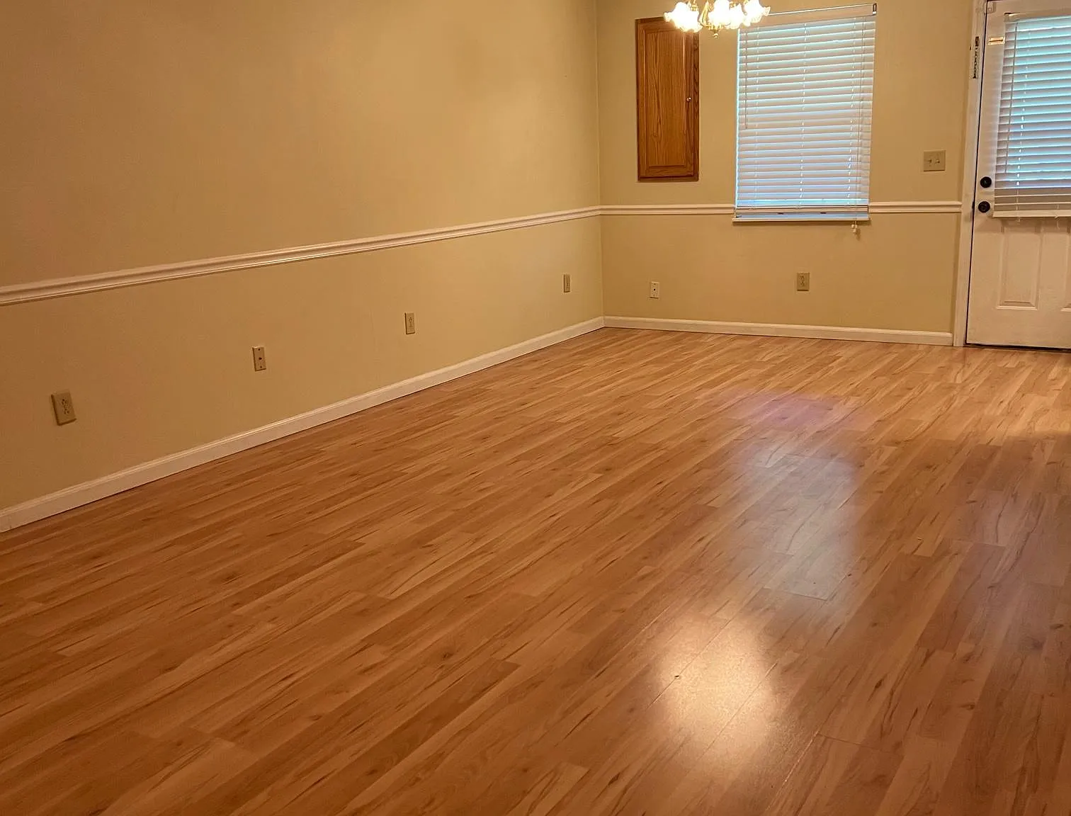 2 bed, 1470 sqft, $1,500 — Photo 3