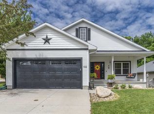 422 Norris Ct, Waterloo, IA 50701