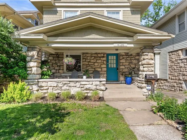 4136 Charlotte St, Kansas City, MO 64110