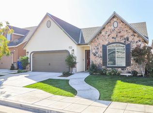 7103 W San Bruno Ave, Fresno, CA 93723