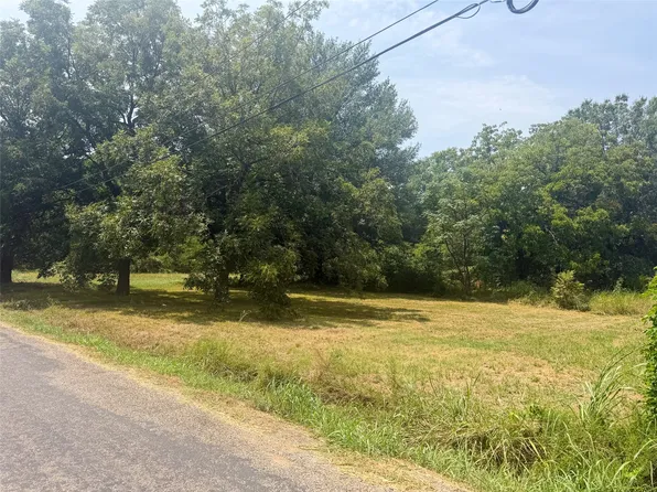 1015 Park St, Paris, TX 75460