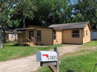 11821 13th St, Santa Fe, TX 77510