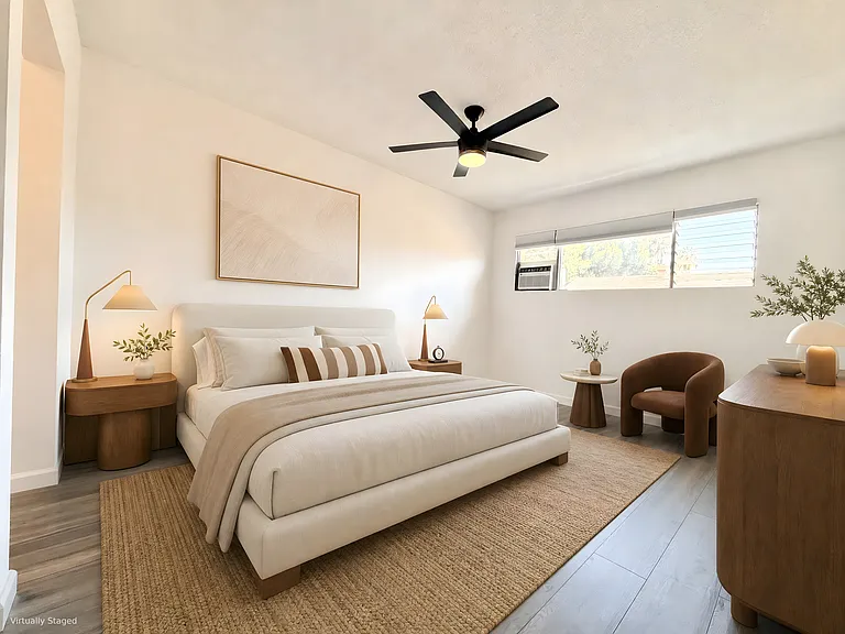 1845 Canyon Dr #12 — Photo 2