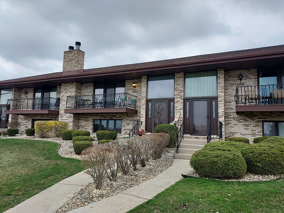 1st image of 10502 W Lynn Dr #153