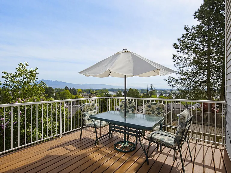 2165 Tower Ct — Photo 27