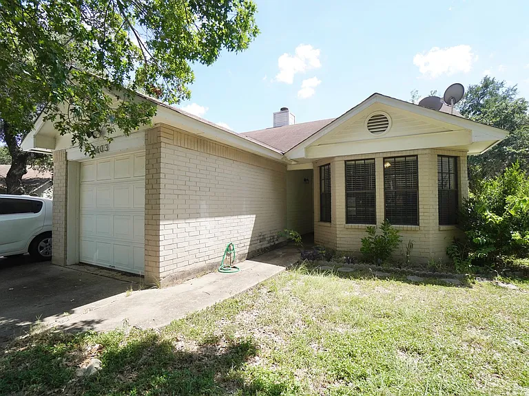 2603 Garrettson Dr #B — Photo 1