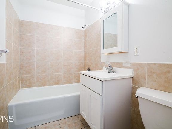 5th image of 2247 A C P Jr Blvd APT 4A