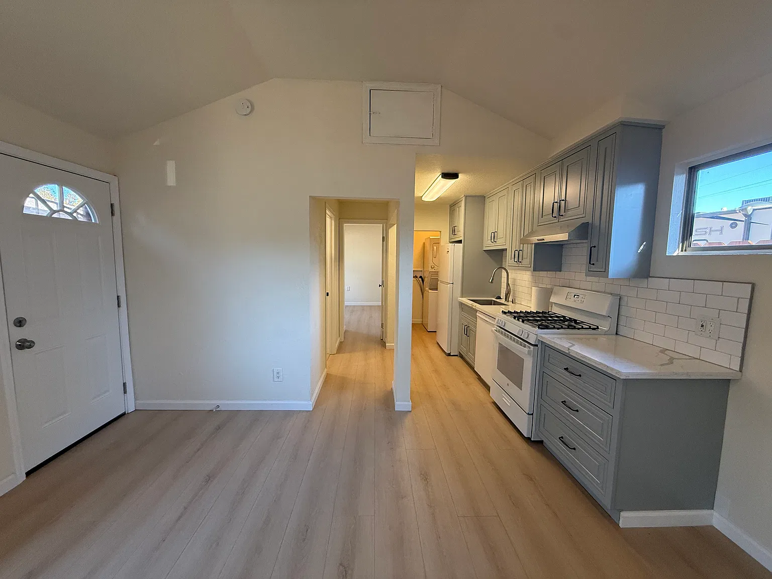 1 bed, 525 sqft, $1,800 — Photo 4