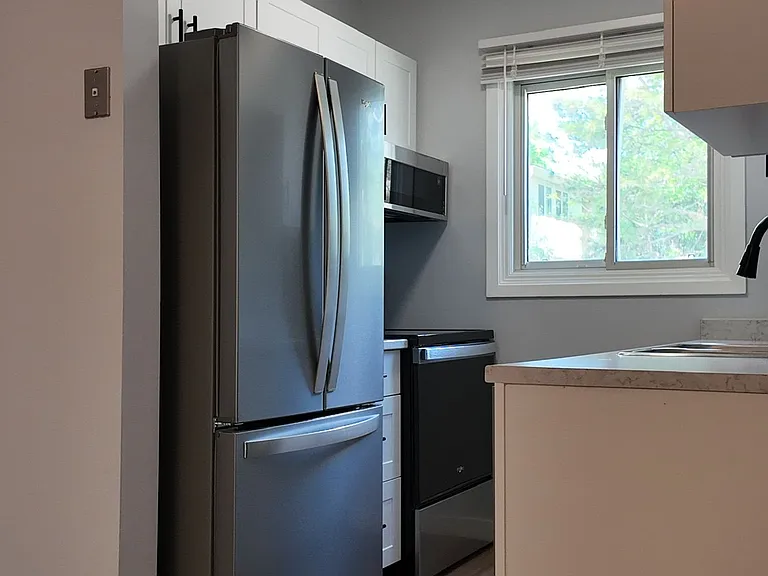 166 Southdale Rd W #58 — Photo 3