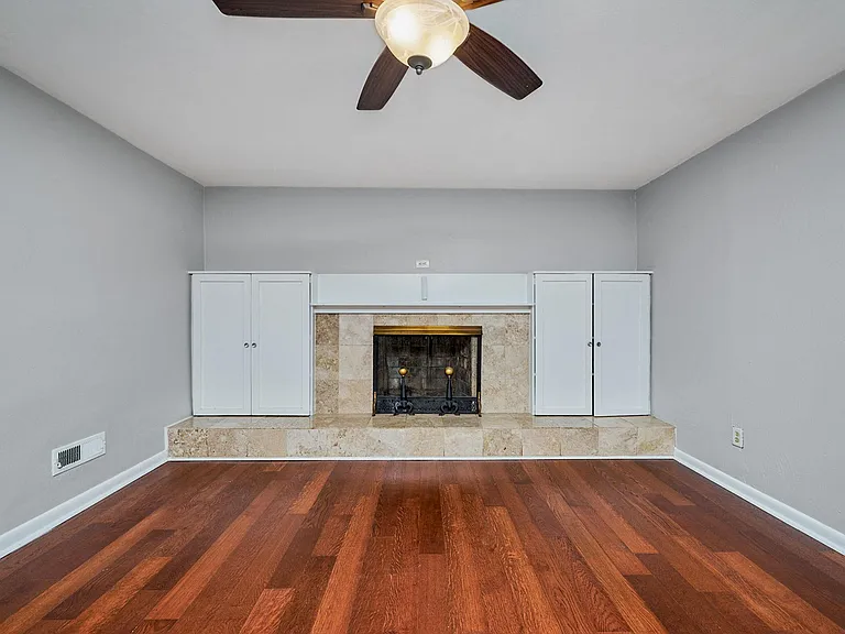 824 Morgan Trl — Photo 22