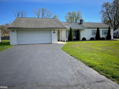 21487 Highview St, Clinton Township, MI, 48036