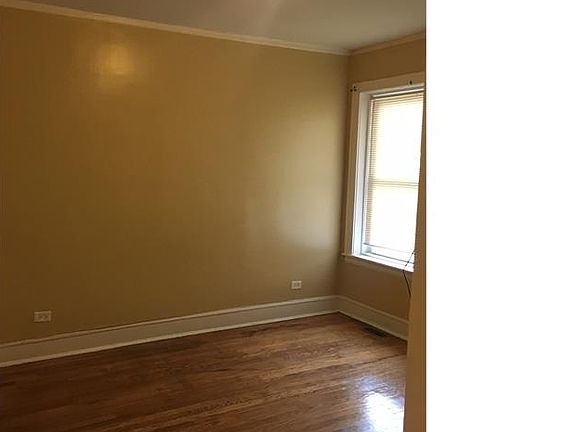 3rd image of 6605 S Greenwood Ave #2