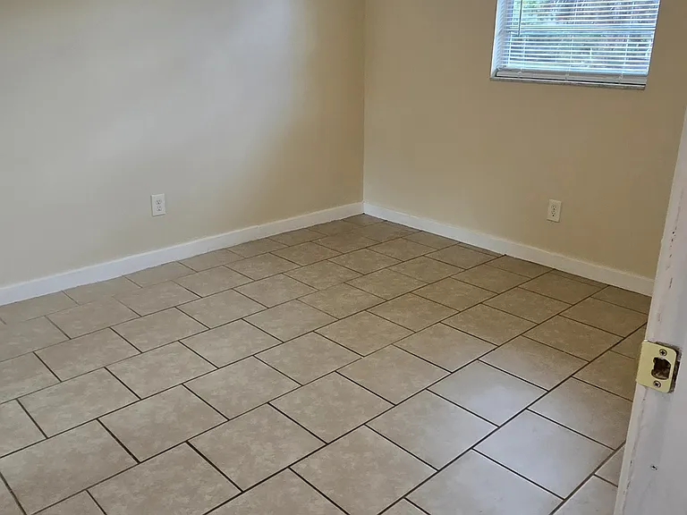 2519 7th Ave E #2519 — Photo 13