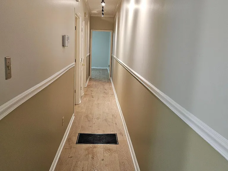 65 N Belvedere Blvd #201 — Photo 4