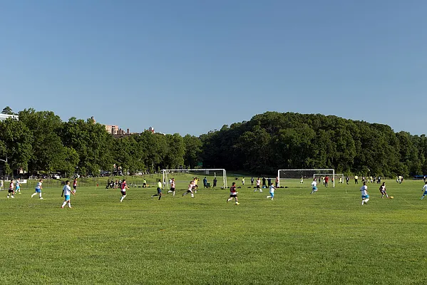 Sold by Compass | media 18