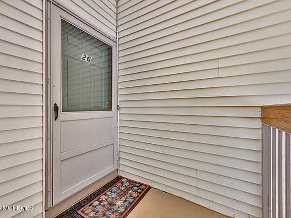 5th image of 26 Aspen Avenue