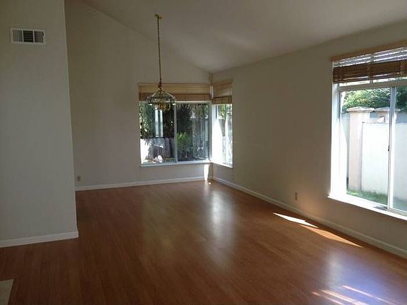 Formal living and dining!