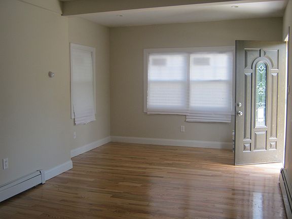 4th image of 18416 Edgewood Ave