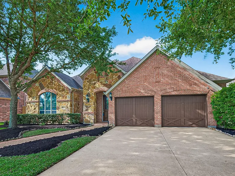 6726 Hathaway Ln — Photo 3