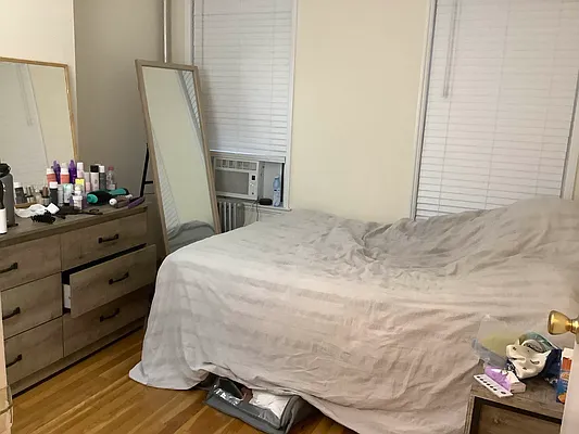 Rented by Corcoran | media 21