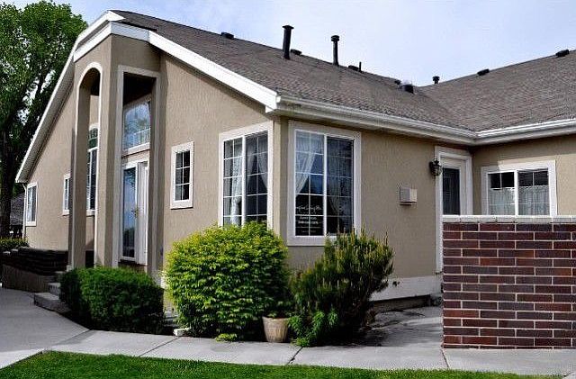 1st image of 381 E Marina Cir