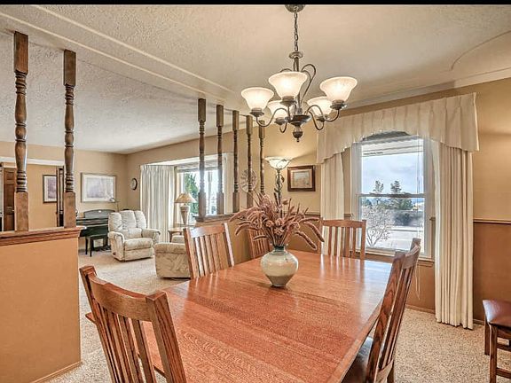 4th image of 3012 Camino De La Sierra NE