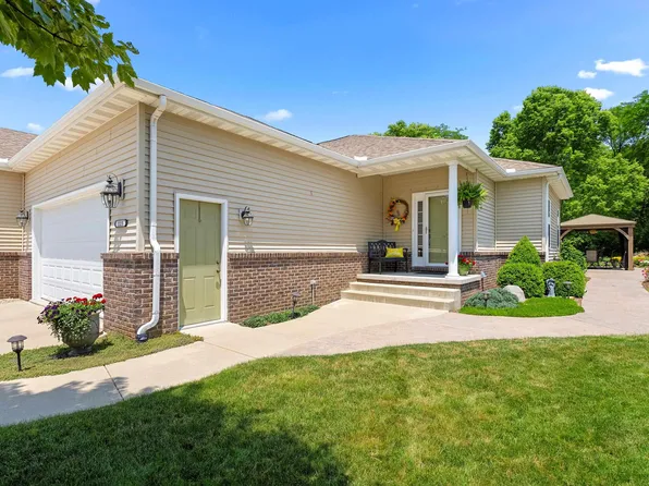 1120 Eaglet Ct, Lacon, IL 61540