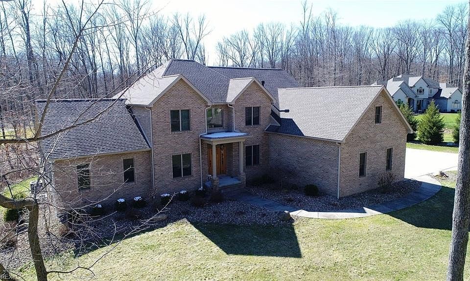 1st image of 9065 Briarwood Ct