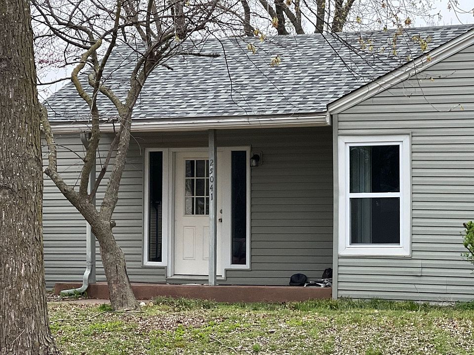 2nd image of 25041 W Bland St