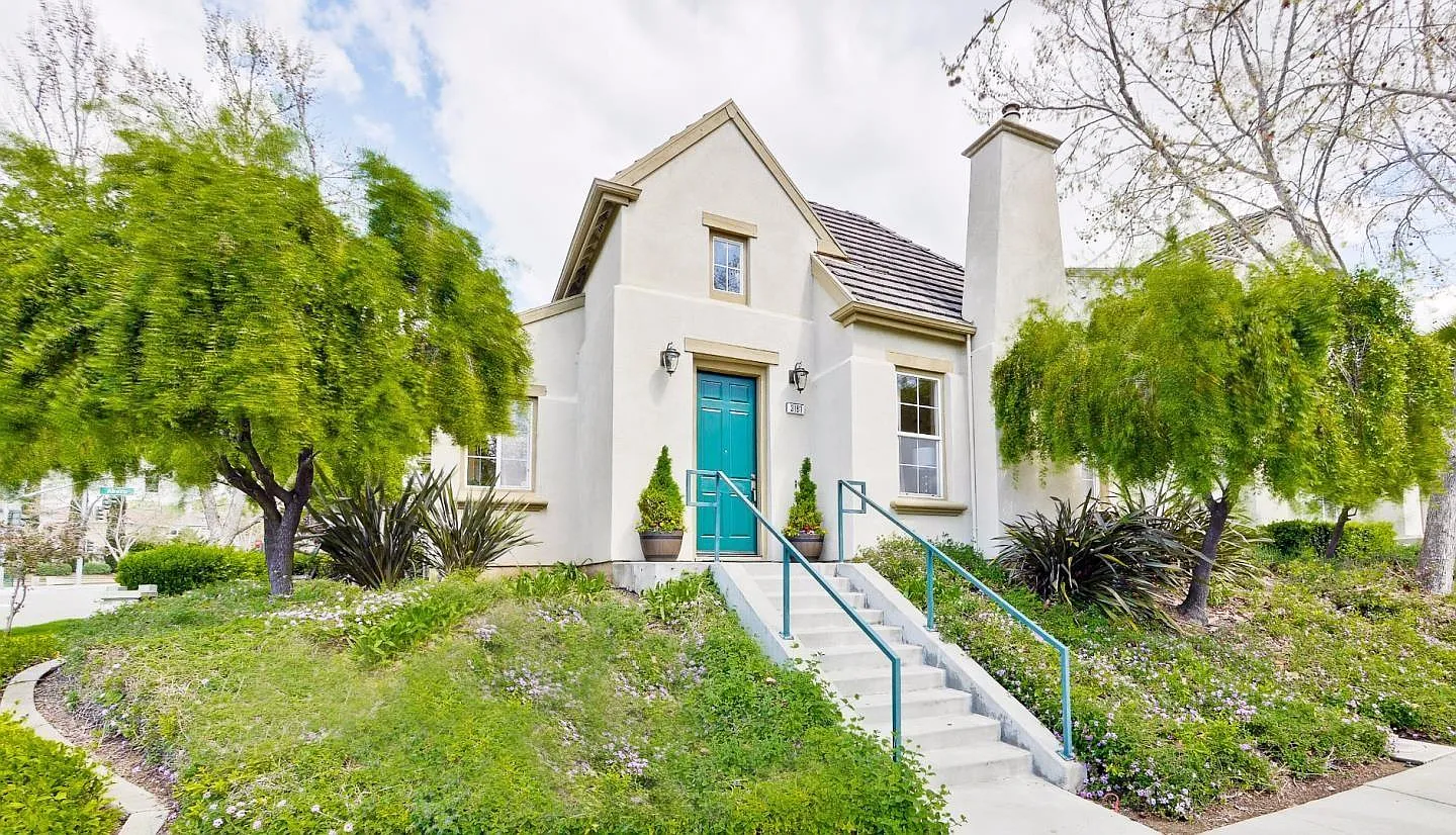 3181 Amaro Ln photo 1