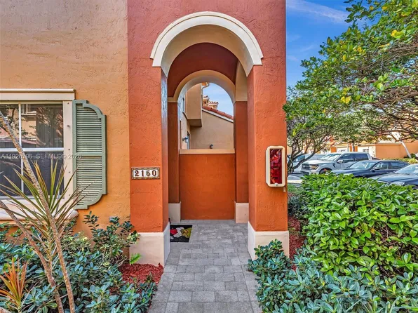 2150 Anchor Ct #2310, Fort Lauderdale, FL 33312