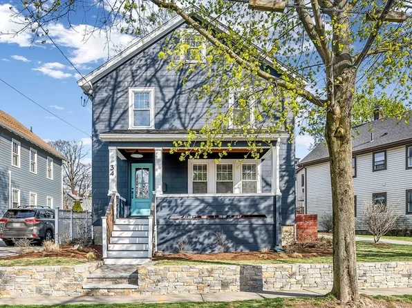 34 Vincent Ave, Belmont, MA 02478