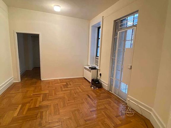 2nd image of 401 W End Ave #4AW