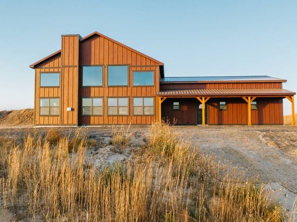 45798 Trails End Rd, Burwell, NE 68823