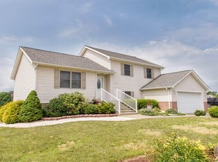 558 Madison Dr, Smithfield, PA