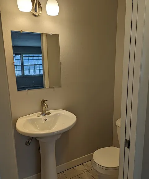 11827 W North Ave #3 — Photo 7