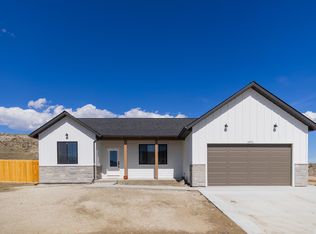 1471 Stoneridge Dr, Ranchester, WY 82839