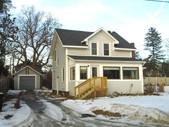 13 Pleasantdale Avenue, Waterville, ME 04901