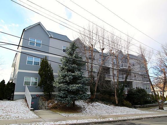 5th image of 111 S Broadway APT 1A