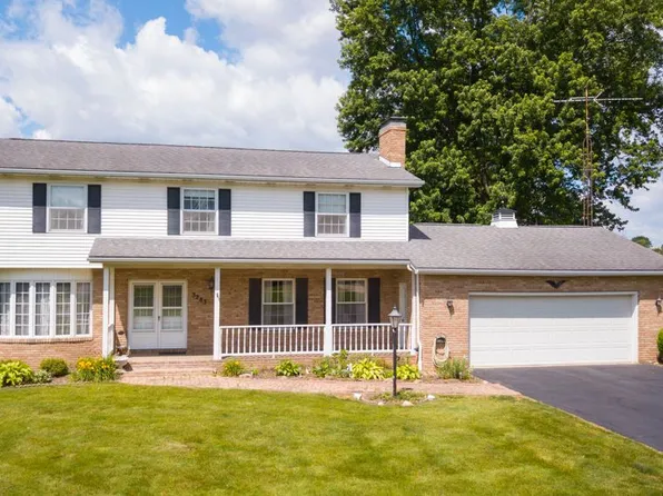 3283 Lakeview Dr, Wooster, OH 44691