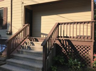 24 Elizabeth Ct APT 1A, Plainville, CT 06062